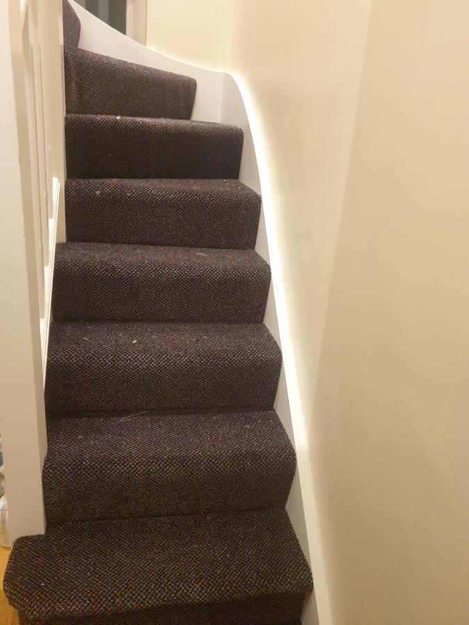 London Luxury 3 Bedroom 2 Bathrooms Flat 1 Min To Redbridge Station Free Parking & Wifi Wanstead エクステリア 写真